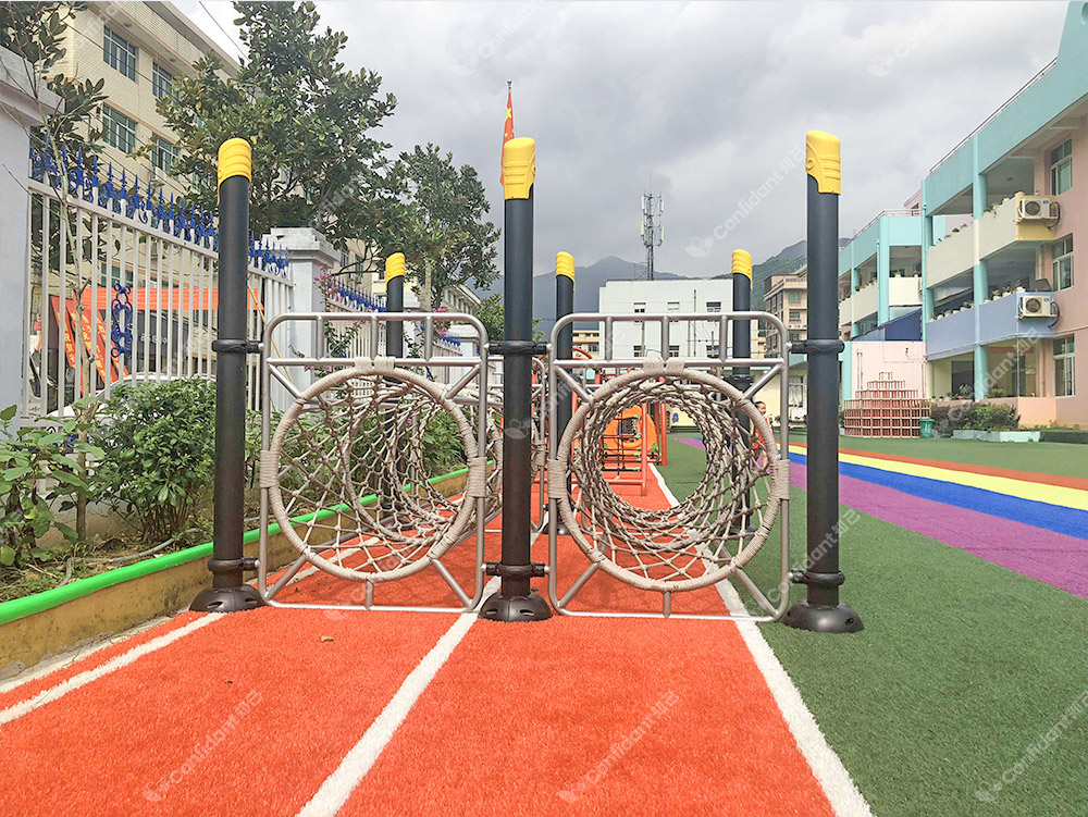 幼兒園鉆網(wǎng)